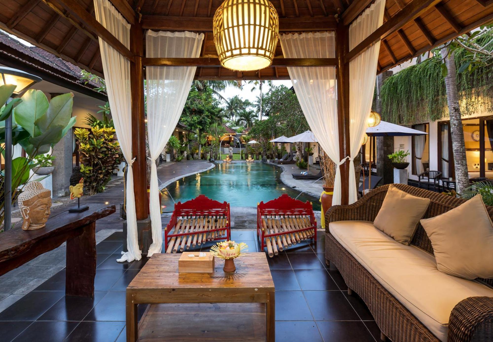 Ubud Raya Boutique Hotel Екстериор снимка